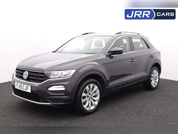 Used Volkswagen T-Roc 2019 for sale - 77198040: Photo