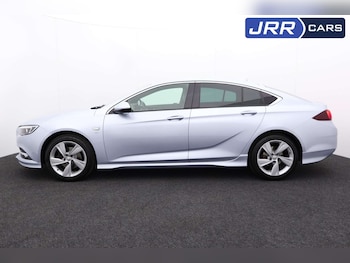 Used Vauxhall Insignia 2018 for sale - 76182646: Photo