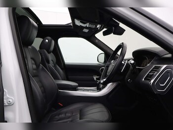 Used Land Rover Range Rover Sport 2017 for sale - 77681289: Photo