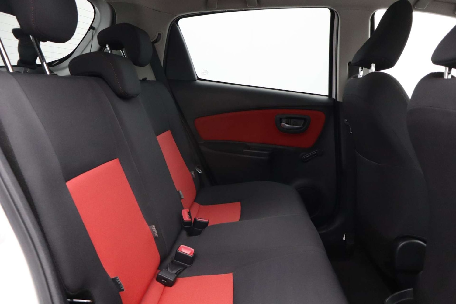 Used Toyota Yaris 2015 for sale - 77154671: Photo 14