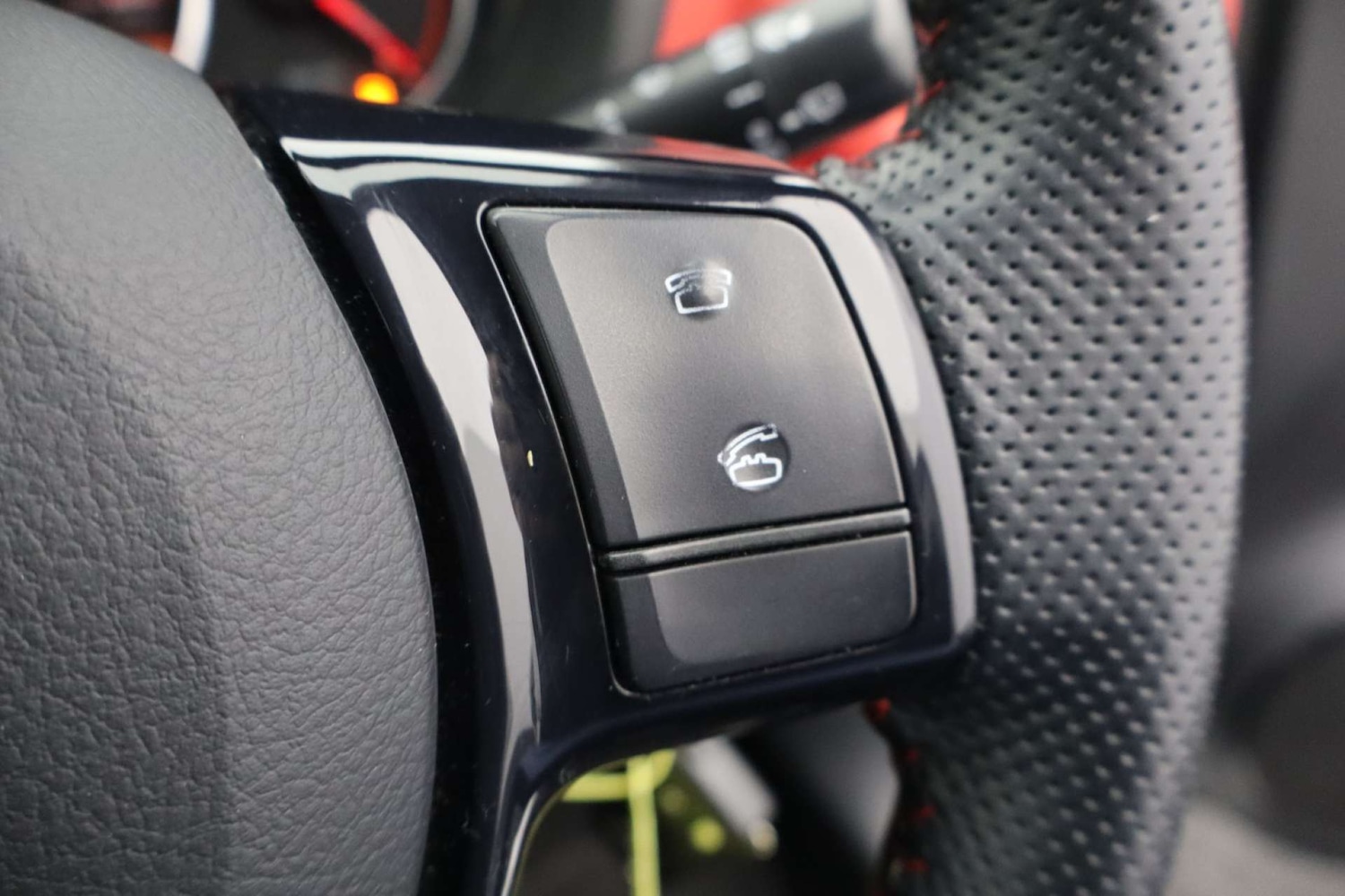 Used Toyota Yaris 2015 for sale - 77154671: Photo 41