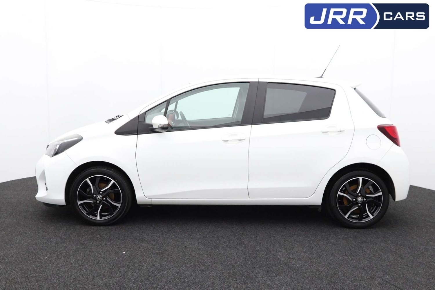 Used Toyota Yaris 2015 for sale - 77154671: Photo 9