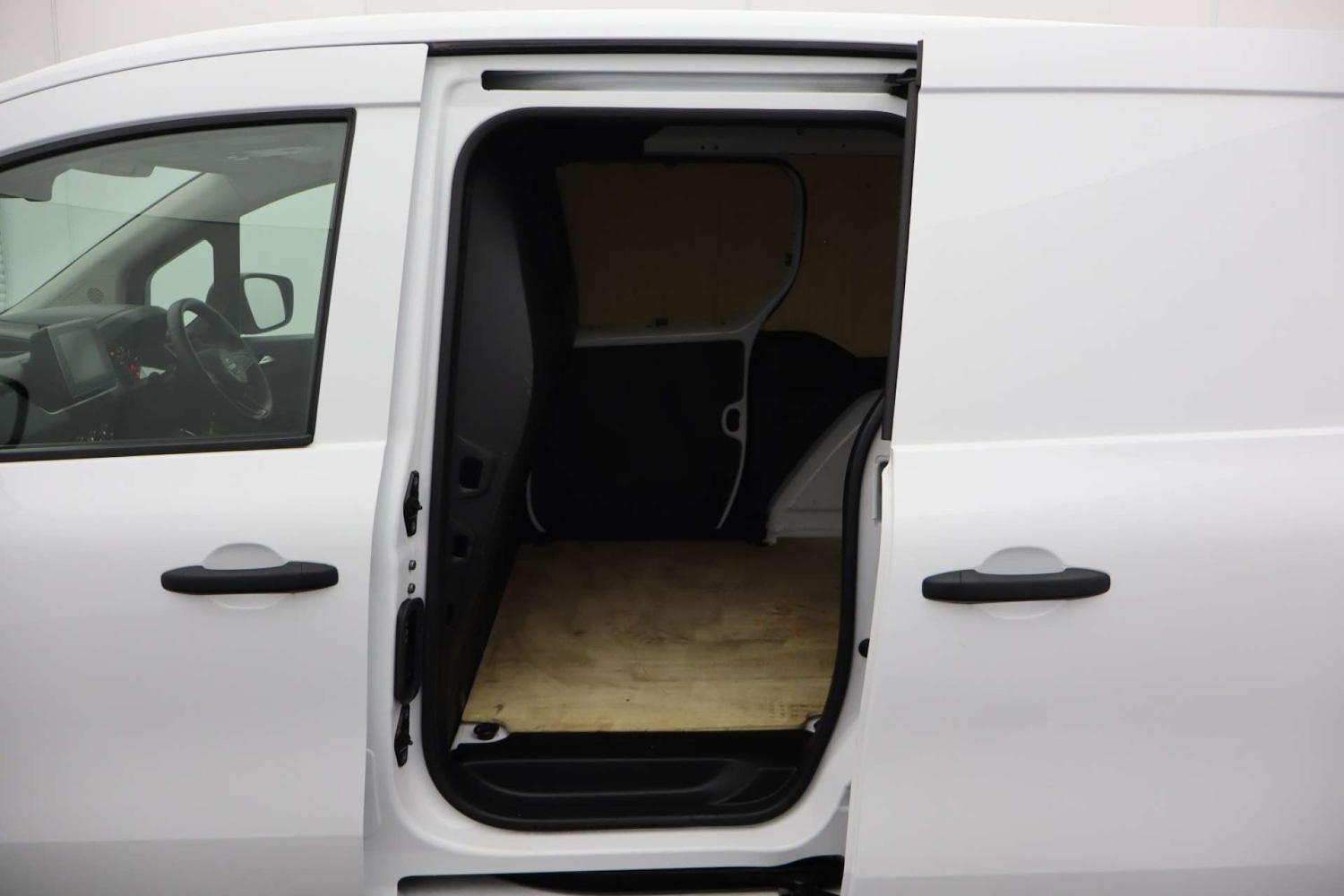 Used Nissan Other 2023 for sale - 77469870: Photo 22