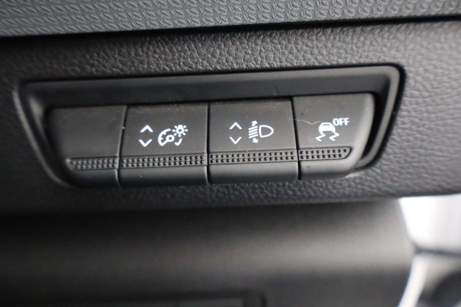 Used Nissan Other 2023 for sale - 77469870: Photo 34