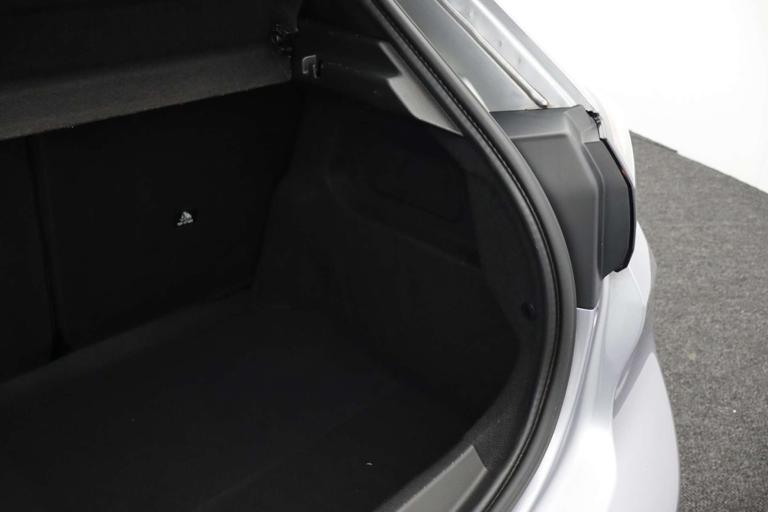 Used Peugeot 208 2022 for sale - 76182633: Photo 22
