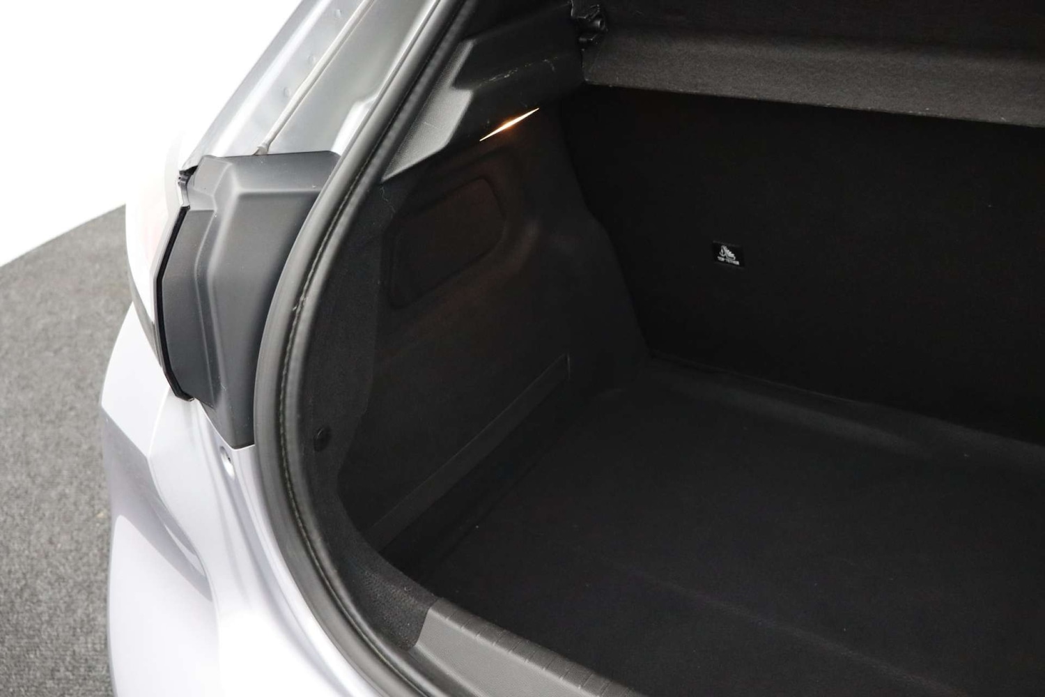 Used Peugeot 208 2022 for sale - 76182633: Photo 24