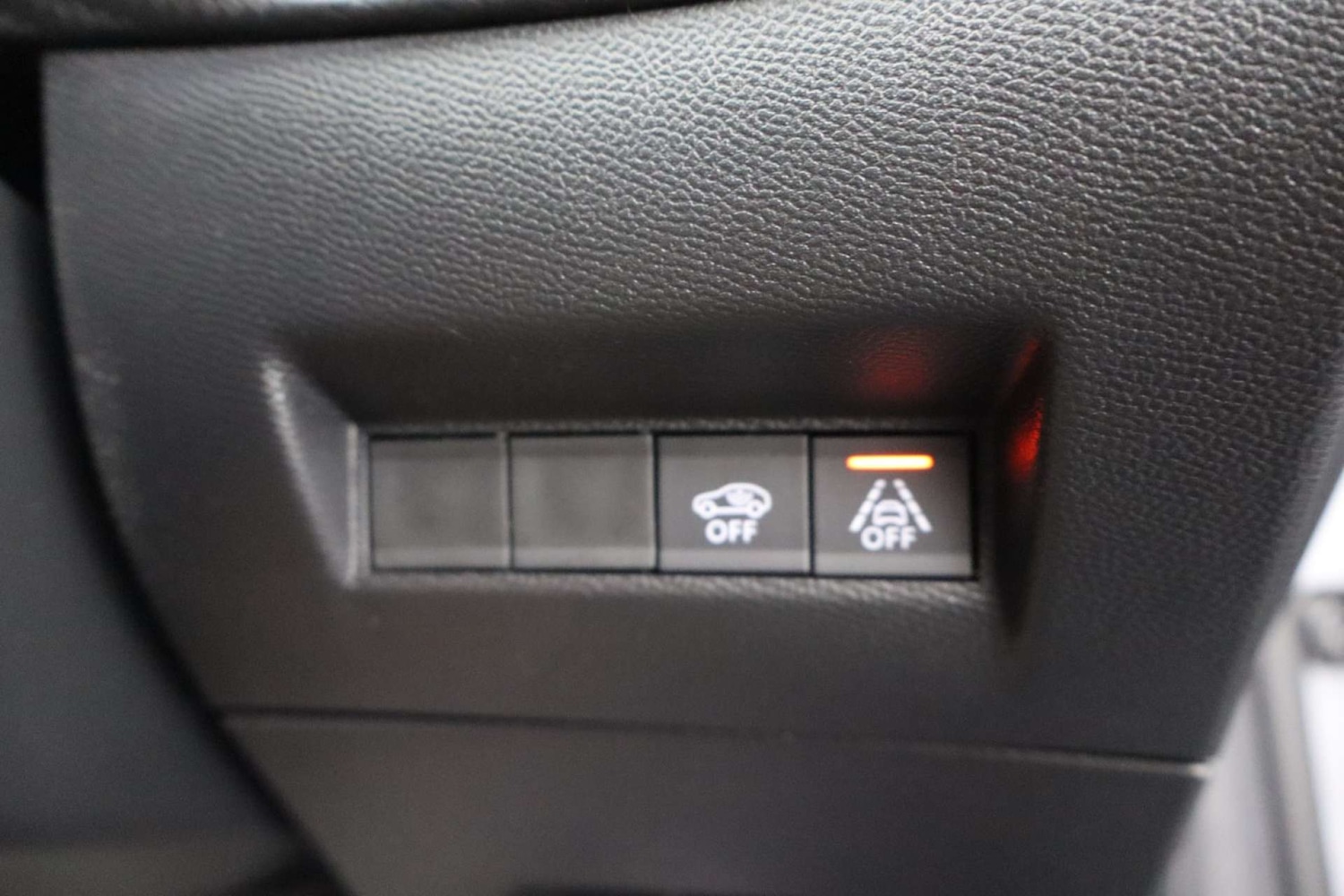 Used Peugeot 208 2022 for sale - 76182633: Photo 40