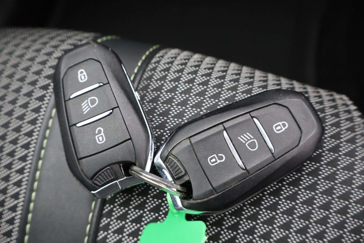 Used Peugeot 208 2022 for sale - 76182633: Photo 53