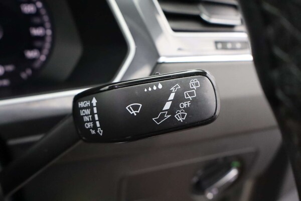 Used Volkswagen Tiguan 2017 for sale - 76182637: Photo 40