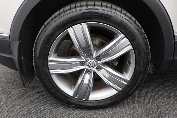 Used Volkswagen Tiguan 2017 for sale - 76182637: Photo 52