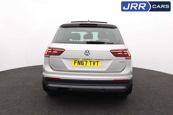Used Volkswagen Tiguan 2017 for sale - 76182637: Photo 8