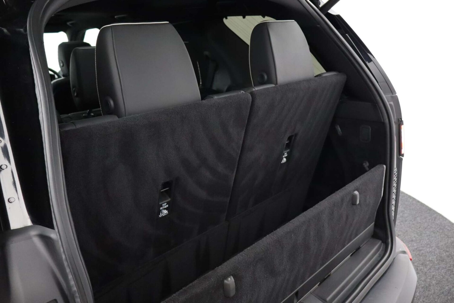 Used Land Rover Discovery 2019 for sale - 76182710: Photo 53