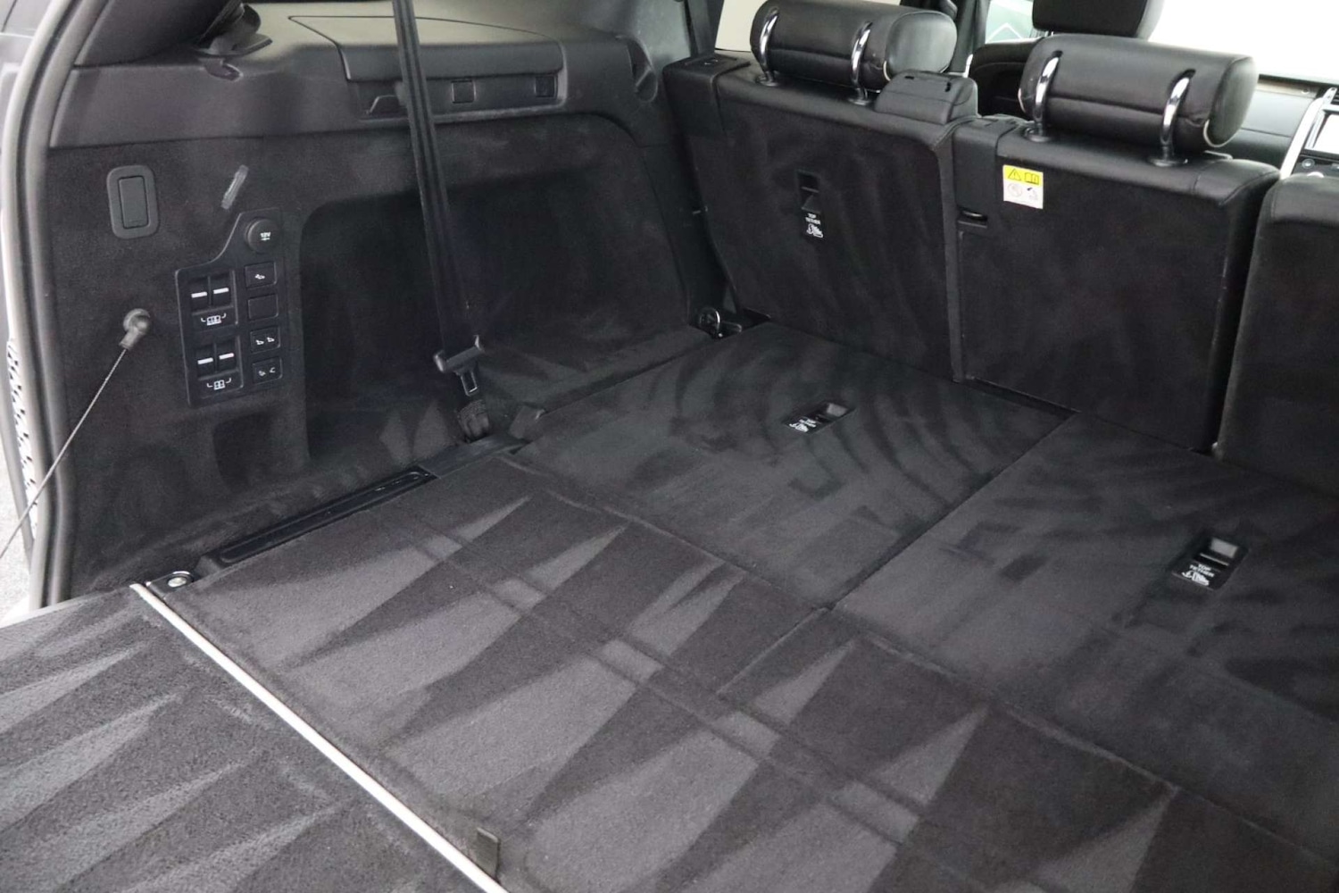 Used Land Rover Discovery 2019 for sale - 76182710: Photo 59