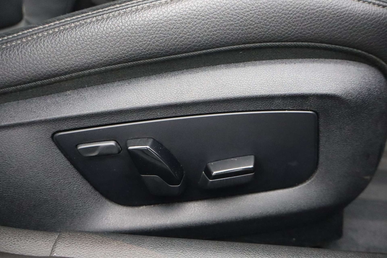 Used BMW 5 Series 2018 for sale - 76182675: Photo 22