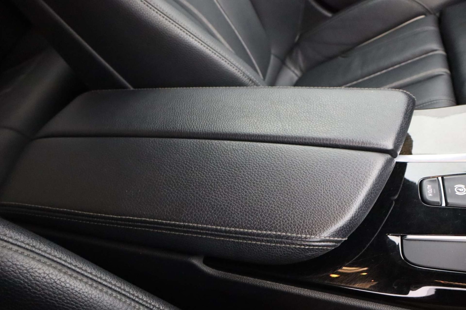 Used BMW 5 Series 2018 for sale - 76182675: Photo 38