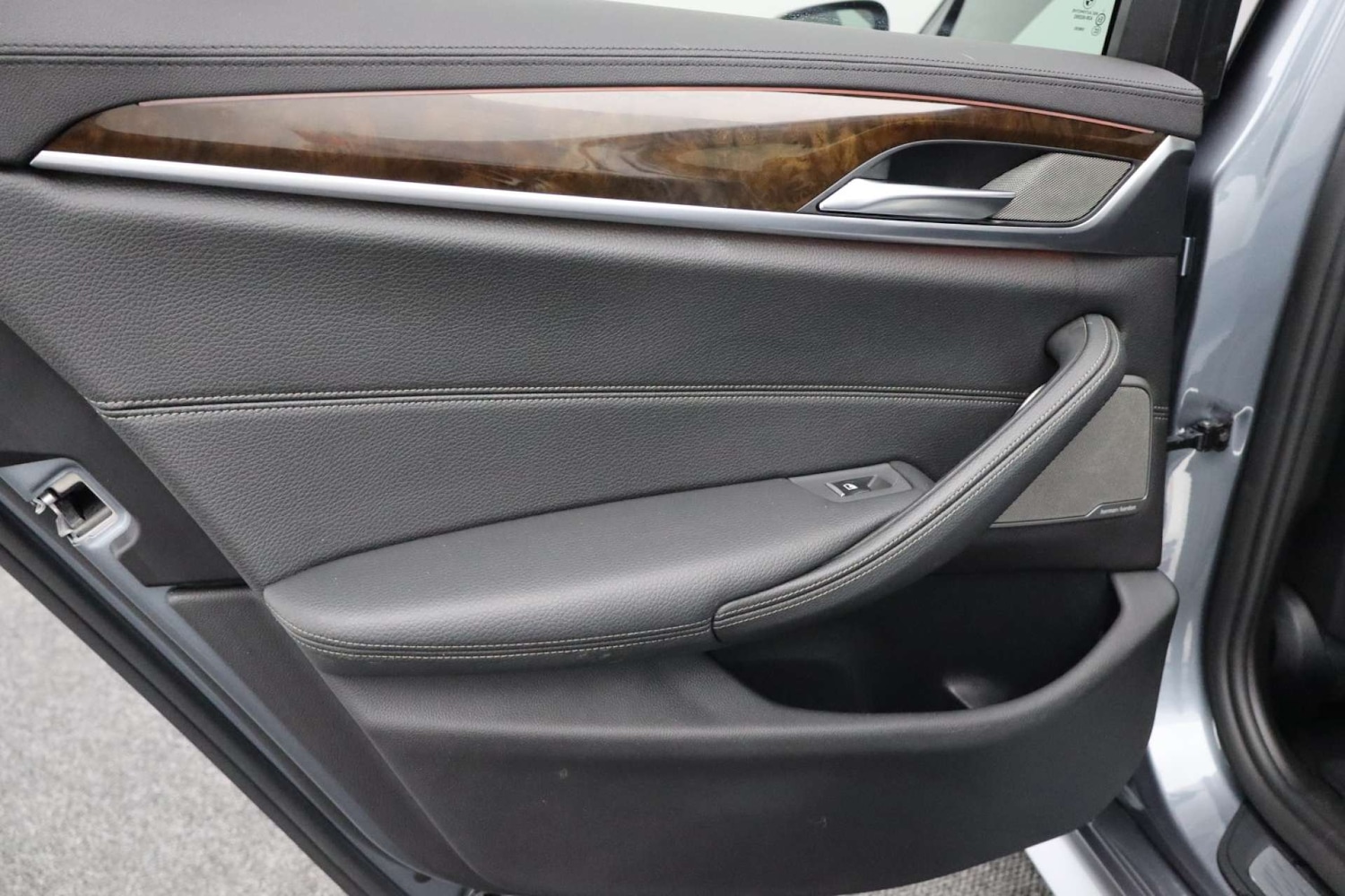 Used BMW 5 Series 2018 for sale - 76182675: Photo 46