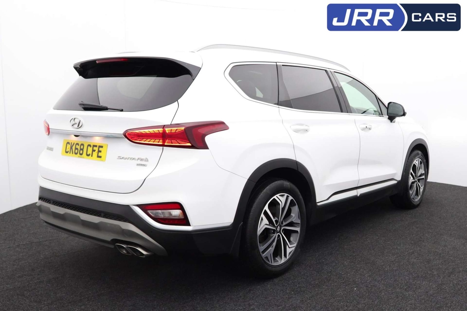 Used Hyundai Santa Fe 2018 for sale - 77548562: Photo 10