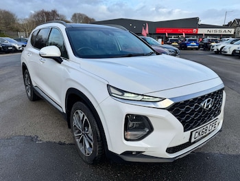 Used Hyundai Santa Fe 2018 for sale - 77548562: Photo