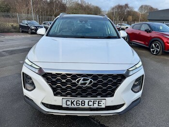 Used Hyundai Santa Fe 2018 for sale - 77548562: Photo