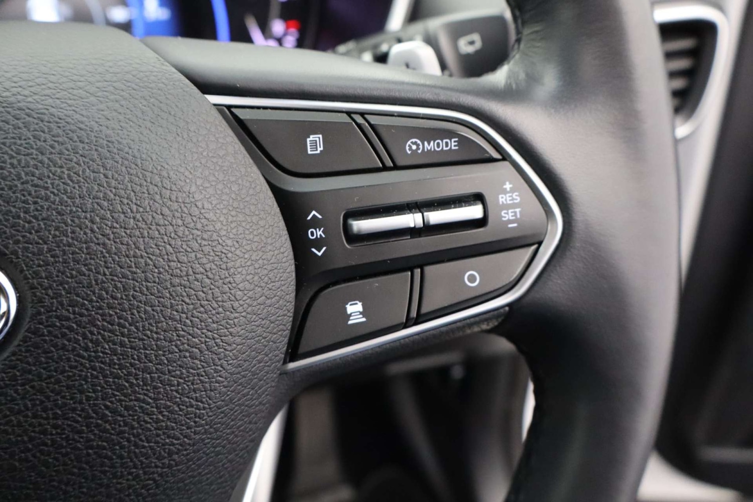 Used Hyundai Santa Fe 2018 for sale - 77548562: Photo 46