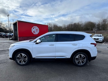 Used Hyundai Santa Fe 2018 for sale - 77548562: Photo