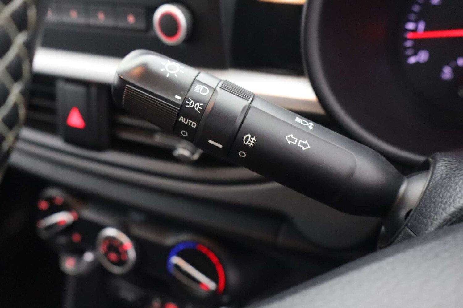 Used Kia Picanto 2018 for sale - 77200696: Photo 34