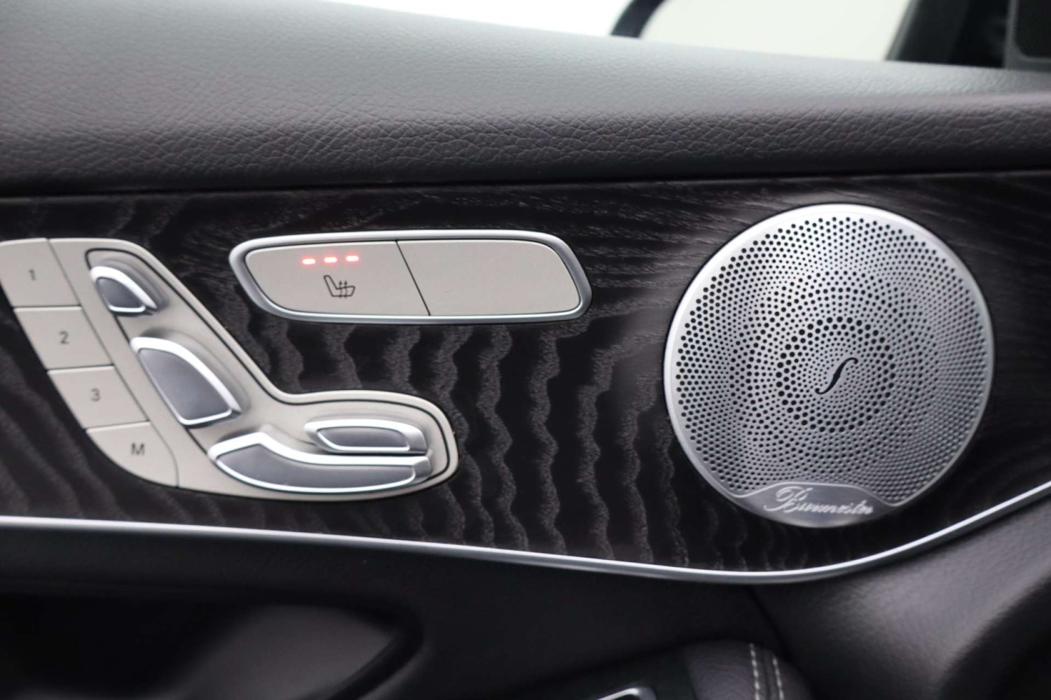 Used Mercedes-Benz GLC 2019 for sale - 76453806: Photo 39