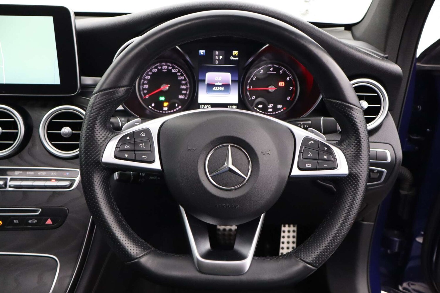 Used Mercedes-Benz GLC 2019 for sale - 76453806: Photo 40