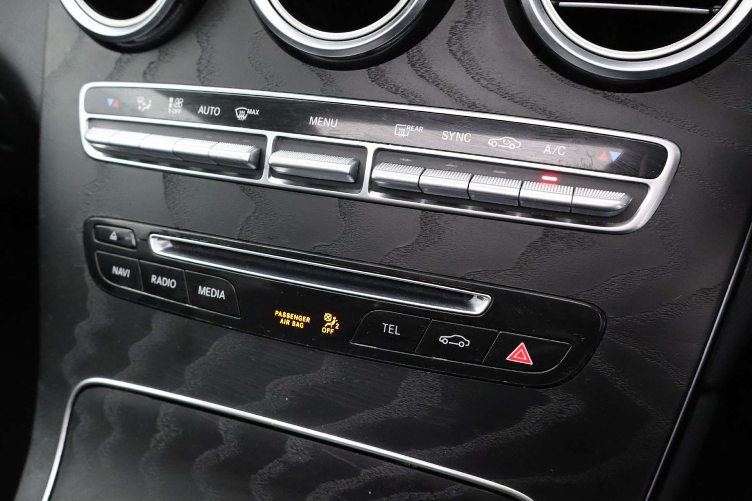 Used Mercedes-Benz GLC 2019 for sale - 76453806: Photo 52