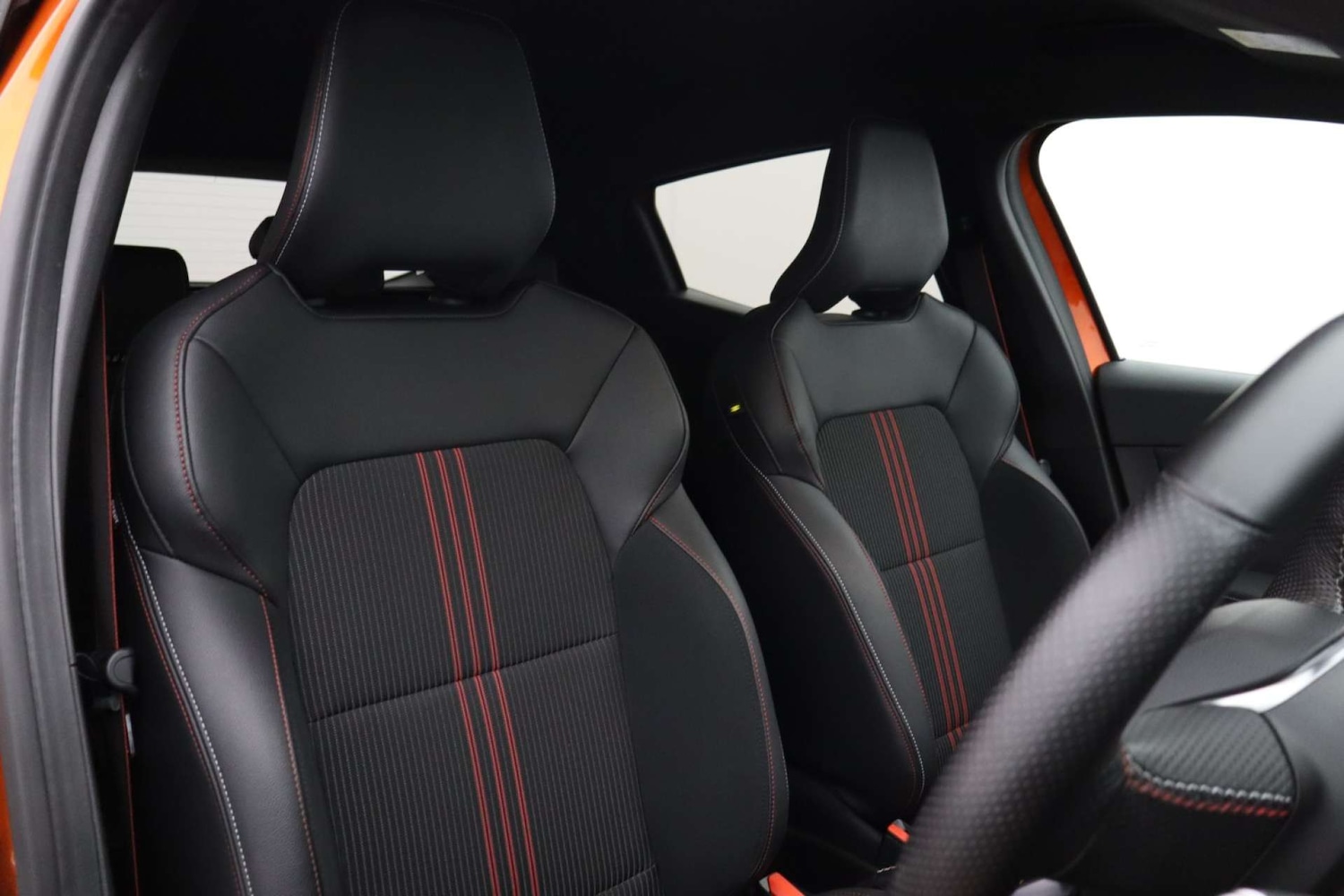 Used Renault Clio 2020 for sale - 76372227: Photo 13