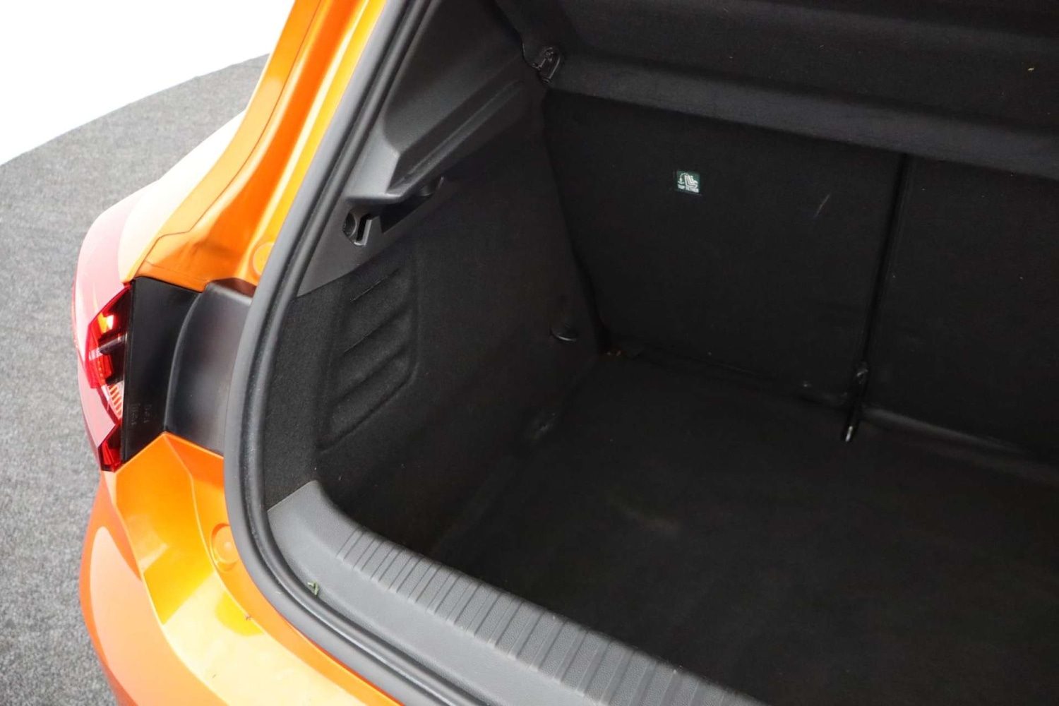 Used Renault Clio 2020 for sale - 76372227: Photo 25