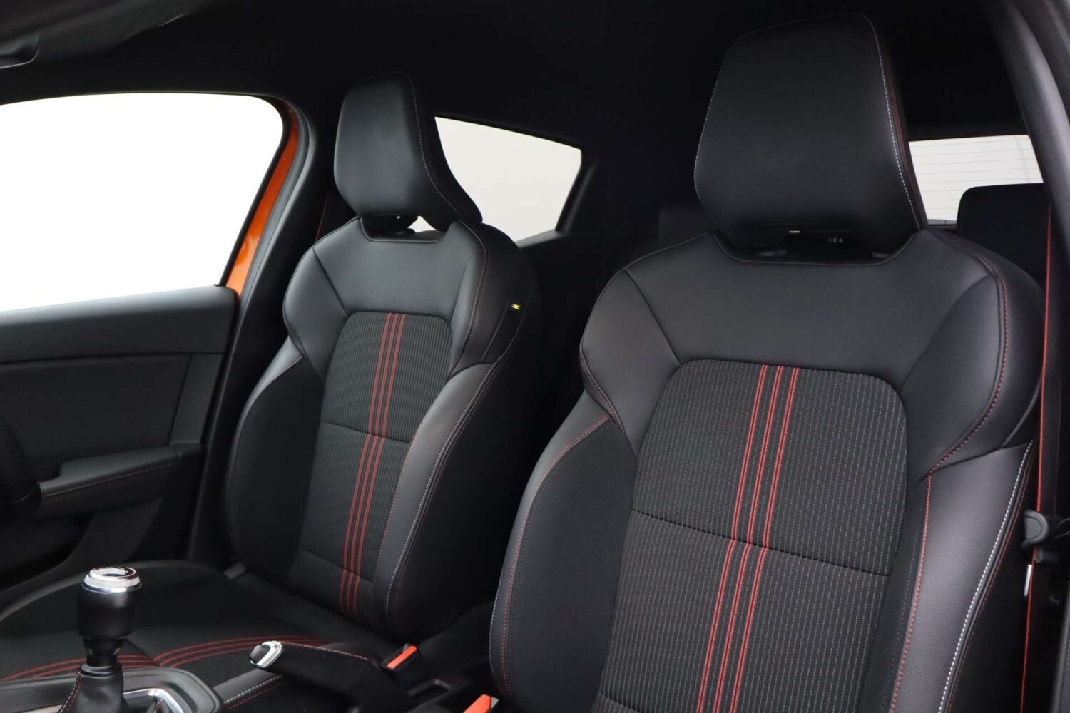 Used Renault Clio 2020 for sale - 76372227: Photo 31