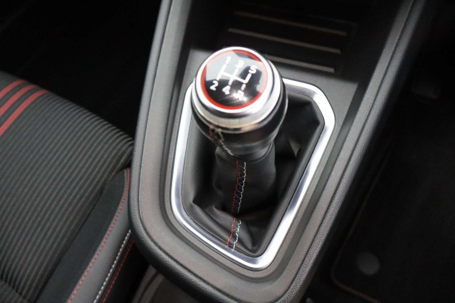 Used Renault Clio 2020 for sale - 76372227: Photo 50