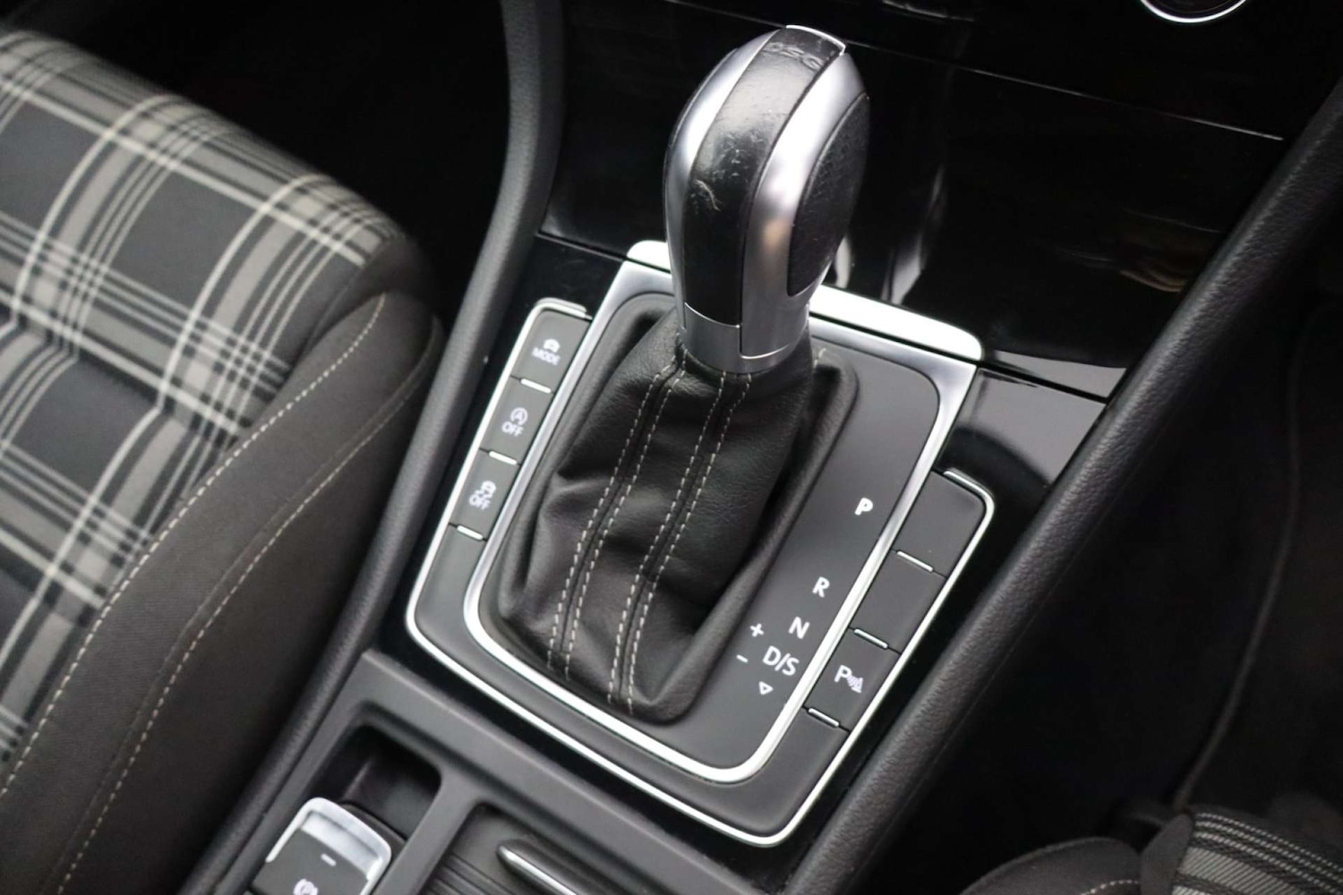 Used Volkswagen Golf 2018 for sale - 76319702: Photo 16