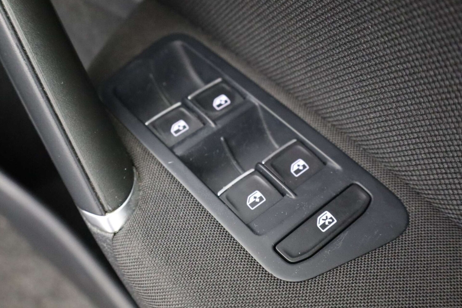 Used Volkswagen Golf 2018 for sale - 76319702: Photo 20