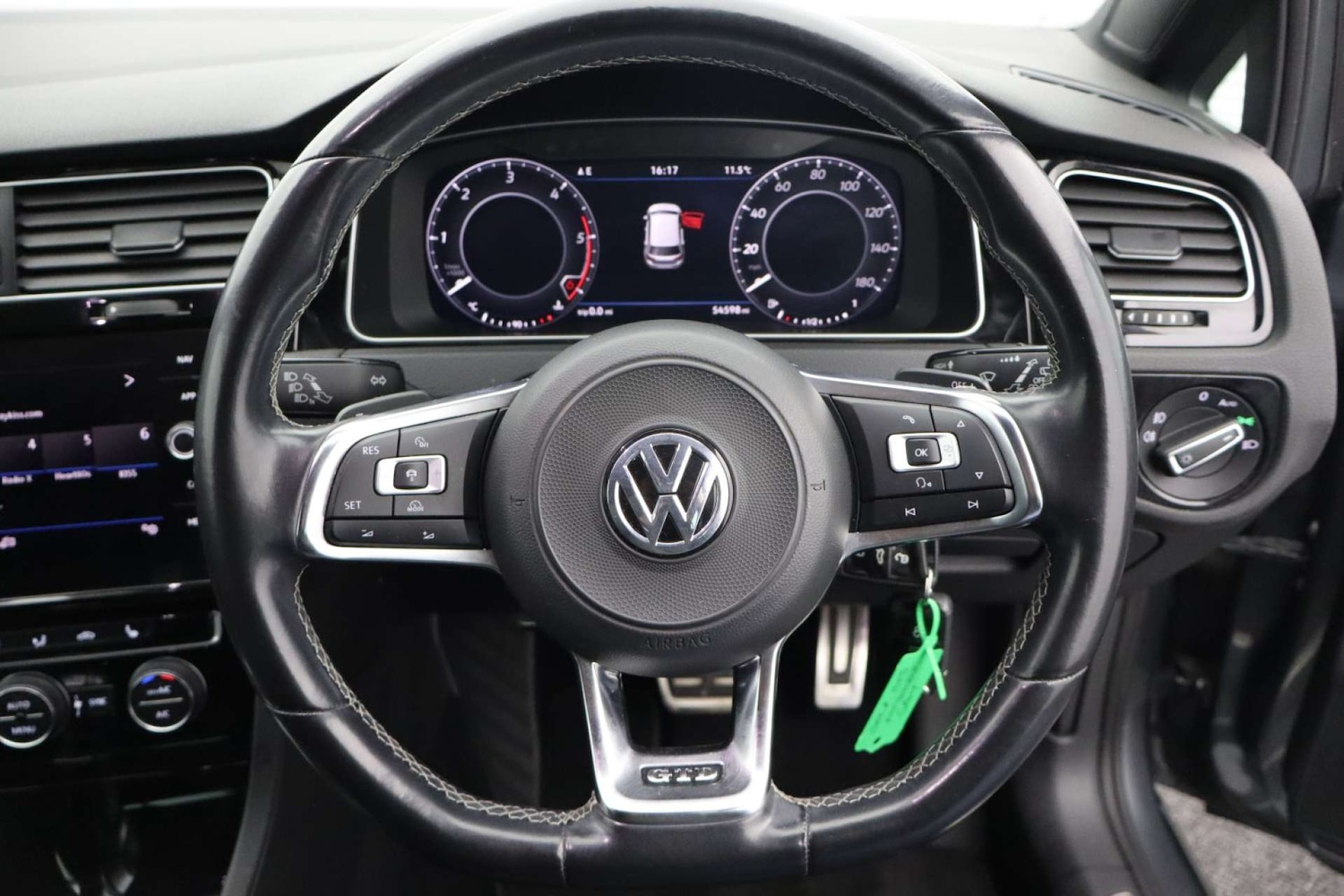 Used Volkswagen Golf 2018 for sale - 76319702: Photo 36