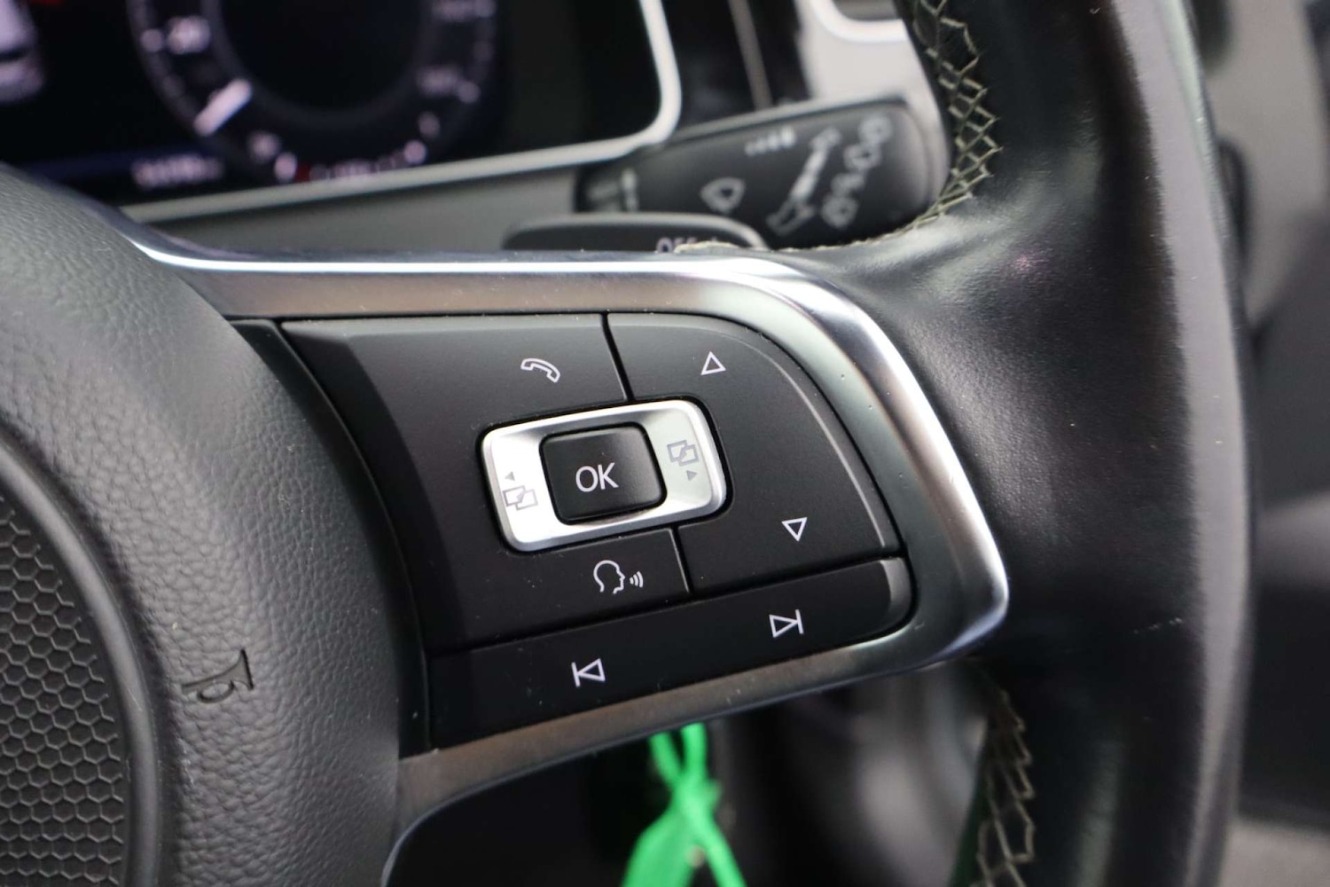 Used Volkswagen Golf 2018 for sale - 76319702: Photo 41