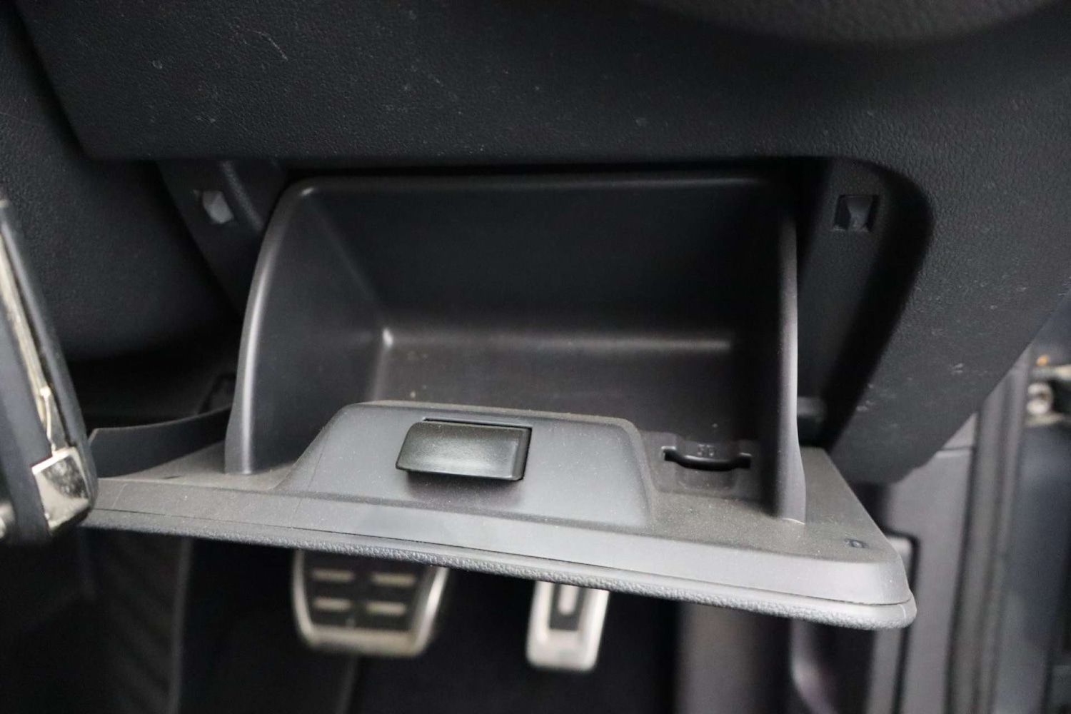 Used Volkswagen Golf 2018 for sale - 76319702: Photo 43