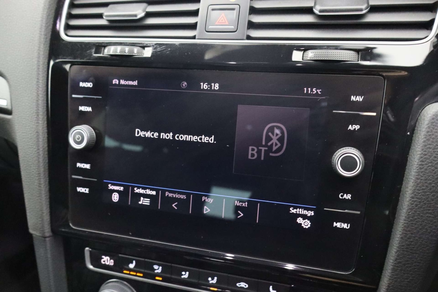 Used Volkswagen Golf 2018 for sale - 76319702: Photo 44