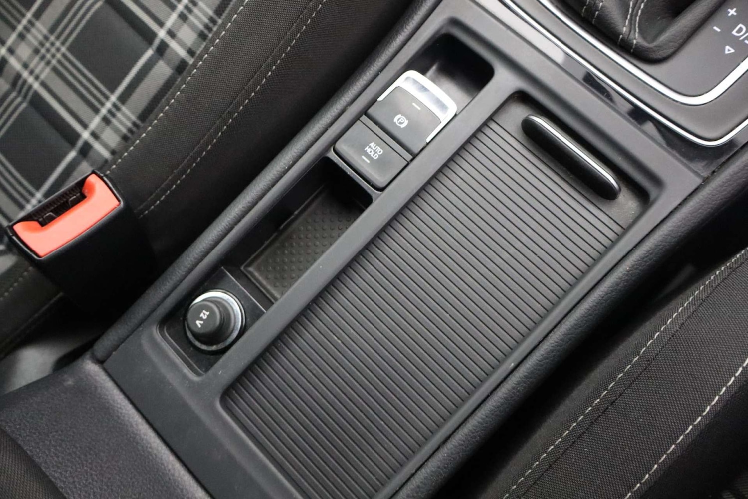 Used Volkswagen Golf 2018 for sale - 76319702: Photo 48