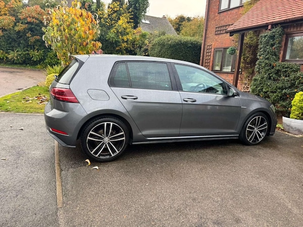 Used Volkswagen Golf 2018 for sale - 76319702: Photo 4