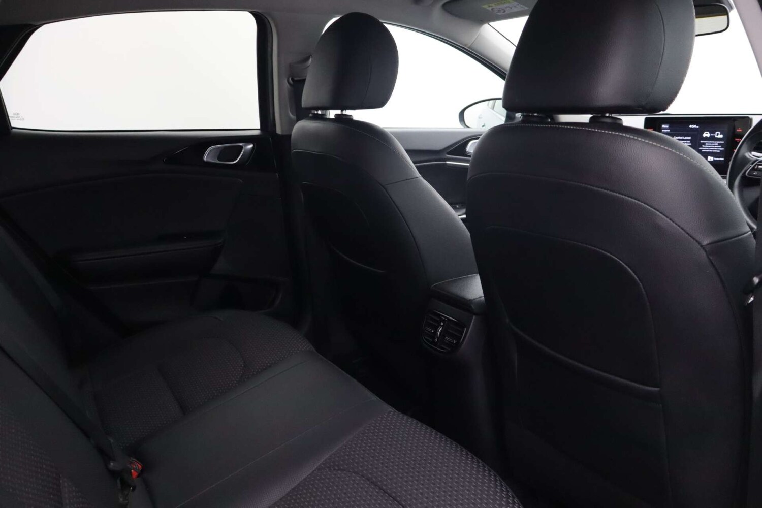 Used Kia XCeed 2020 for sale - 76197226: Photo 19