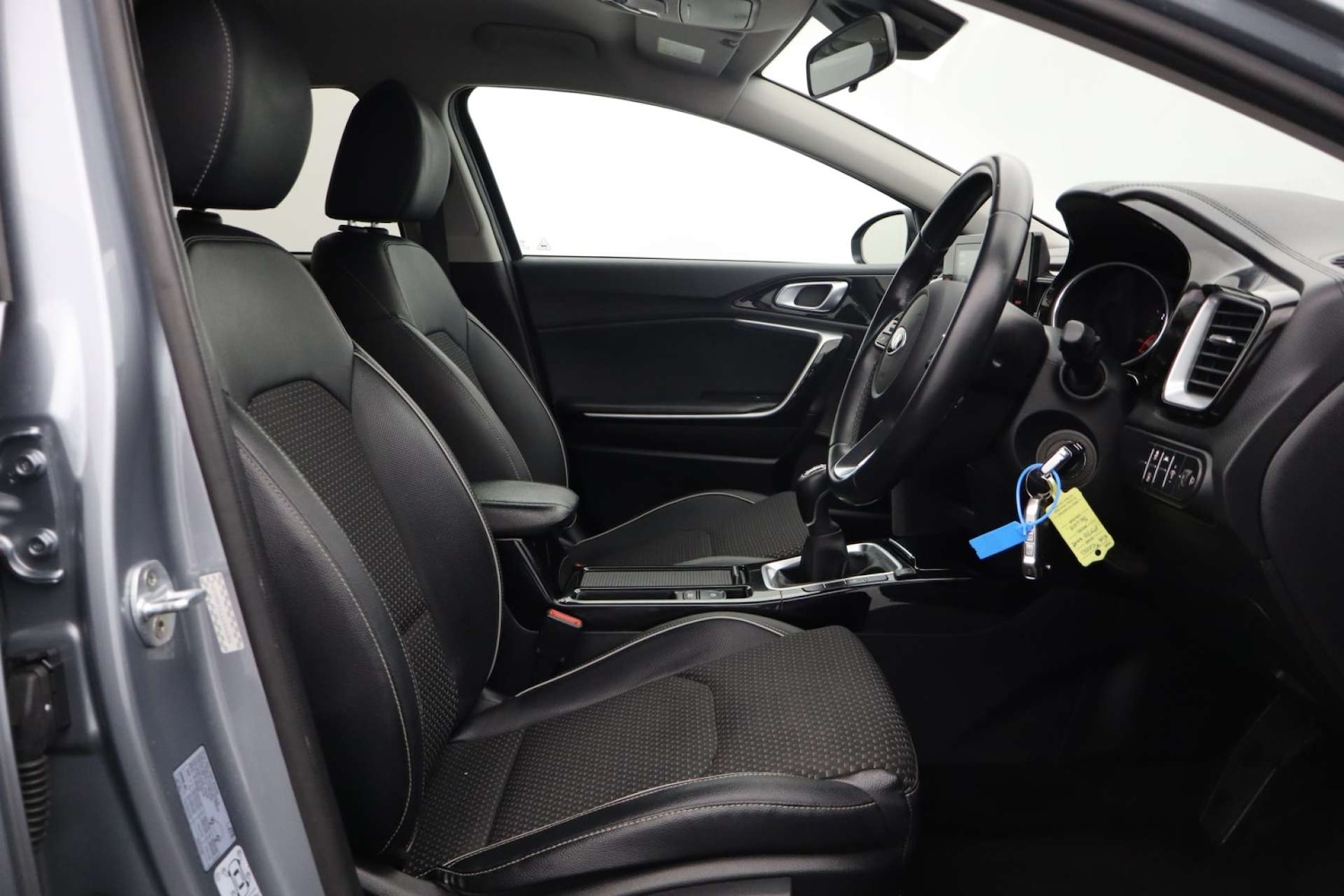 Used Kia XCeed 2020 for sale - 76197226: Photo 2