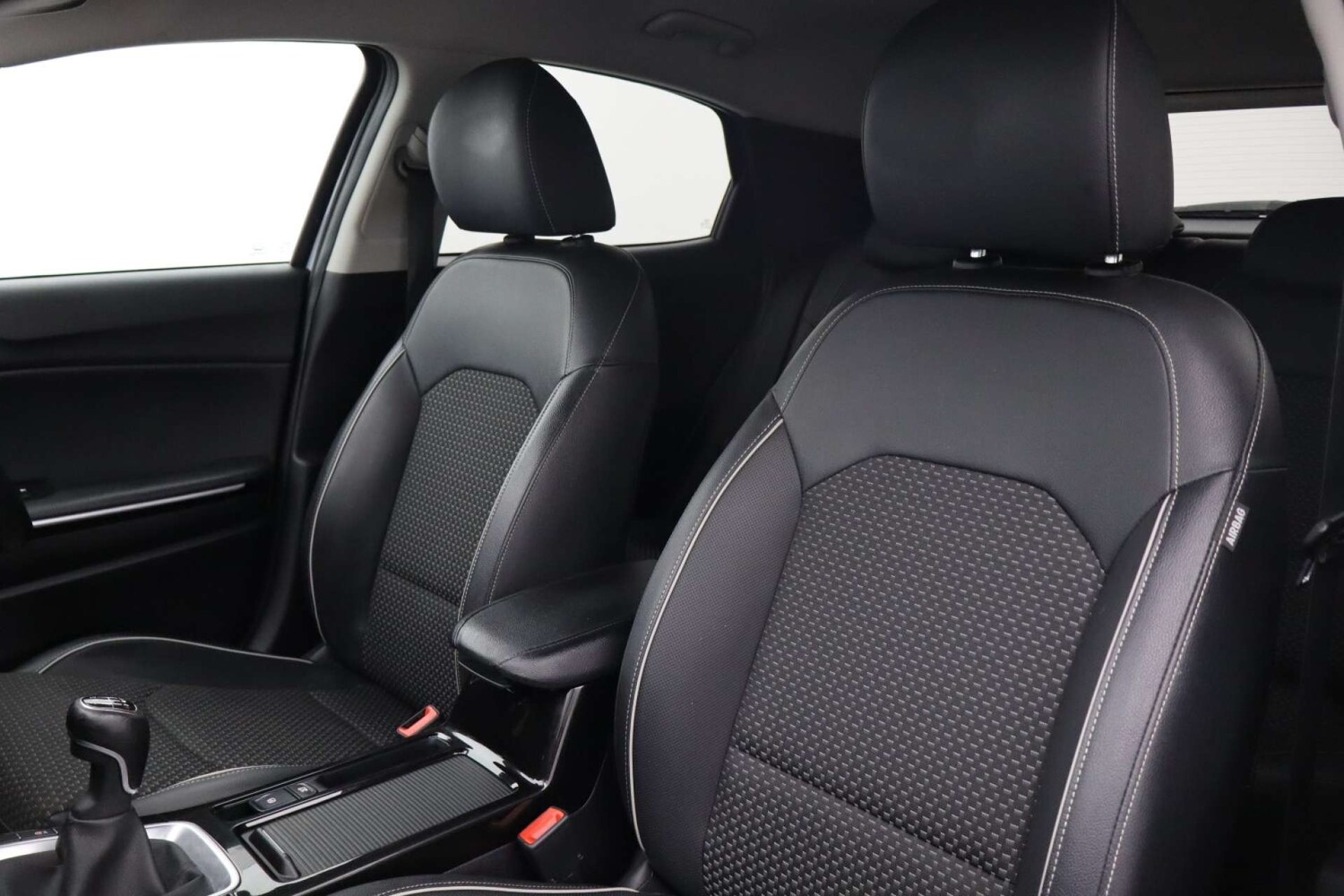 Used Kia XCeed 2020 for sale - 76197226: Photo 31