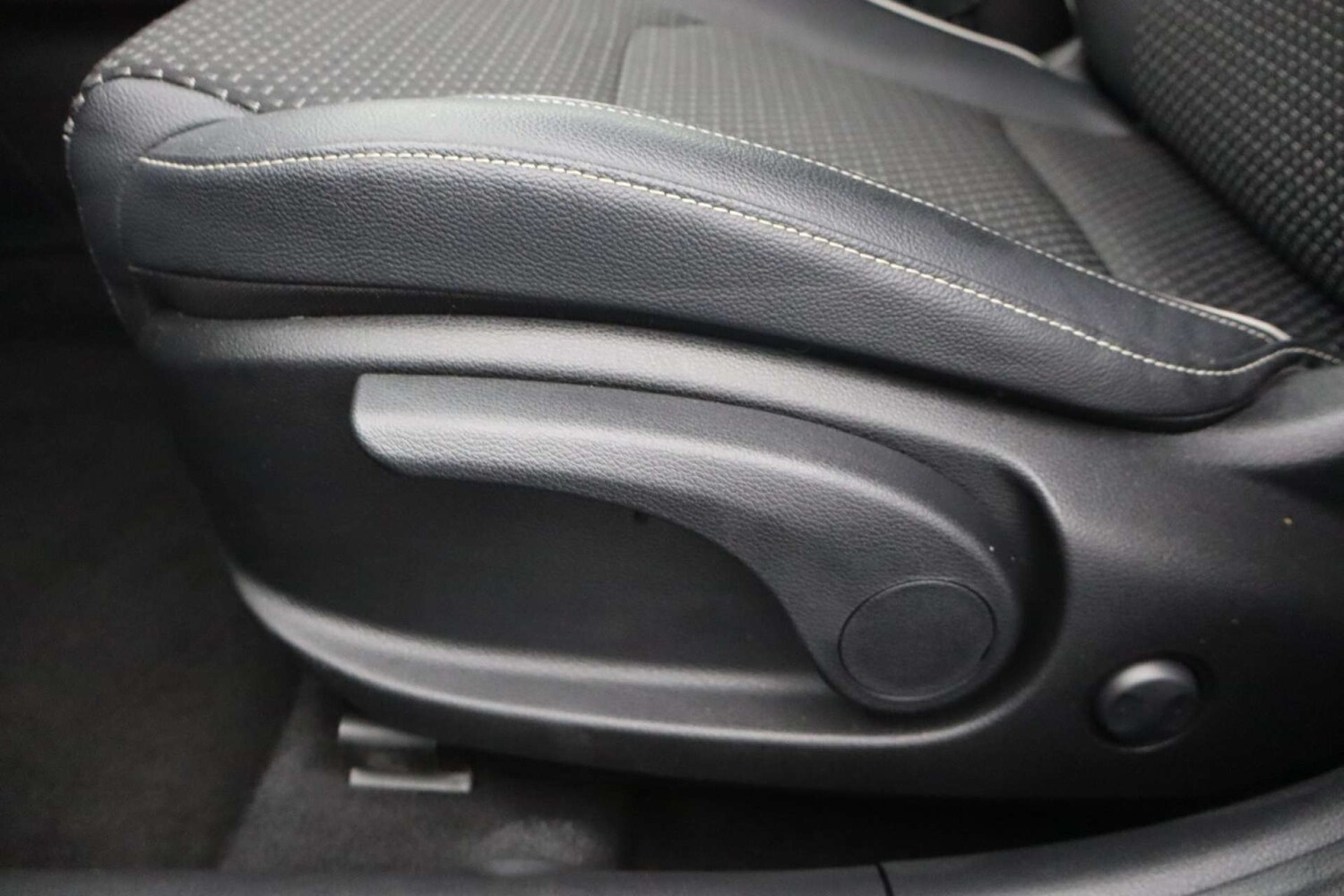 Used Kia XCeed 2020 for sale - 76197226: Photo 32