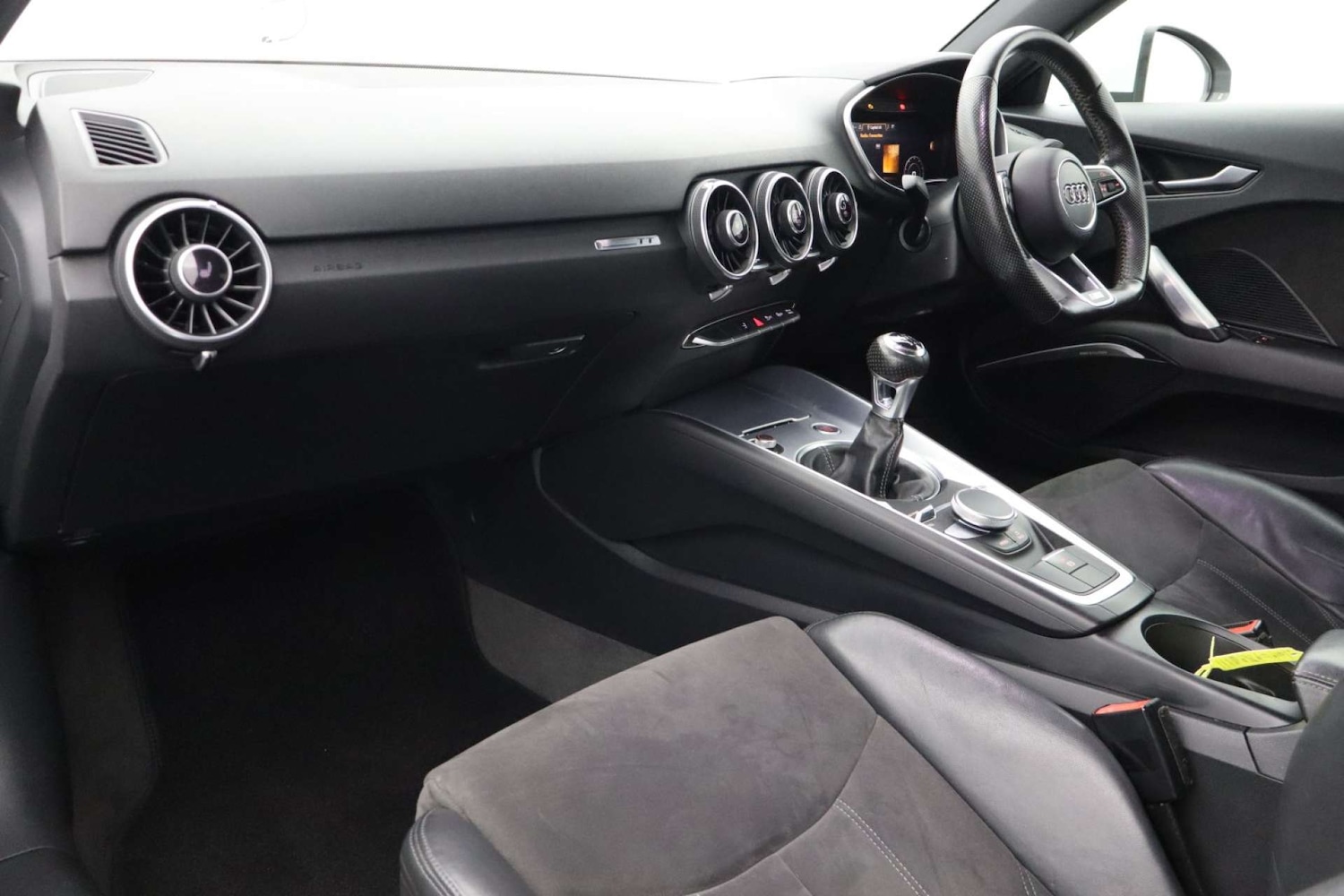 Used Audi TT 2015 for sale - 77578946: Photo 12