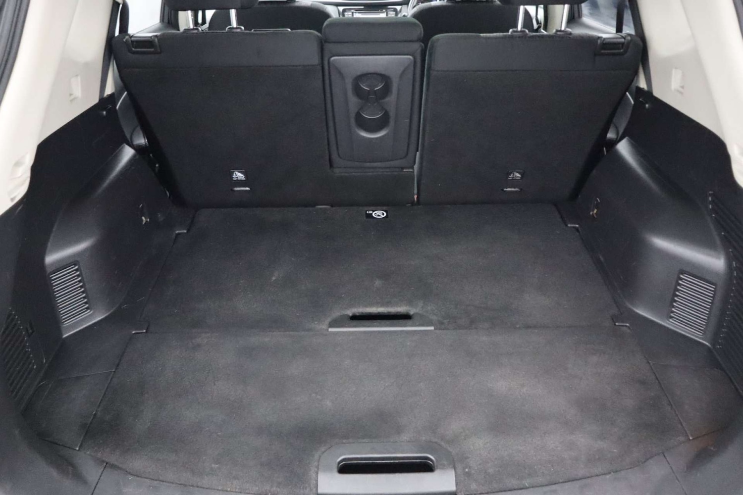 Used Nissan X-Trail 2018 for sale - 77650537: Photo 24