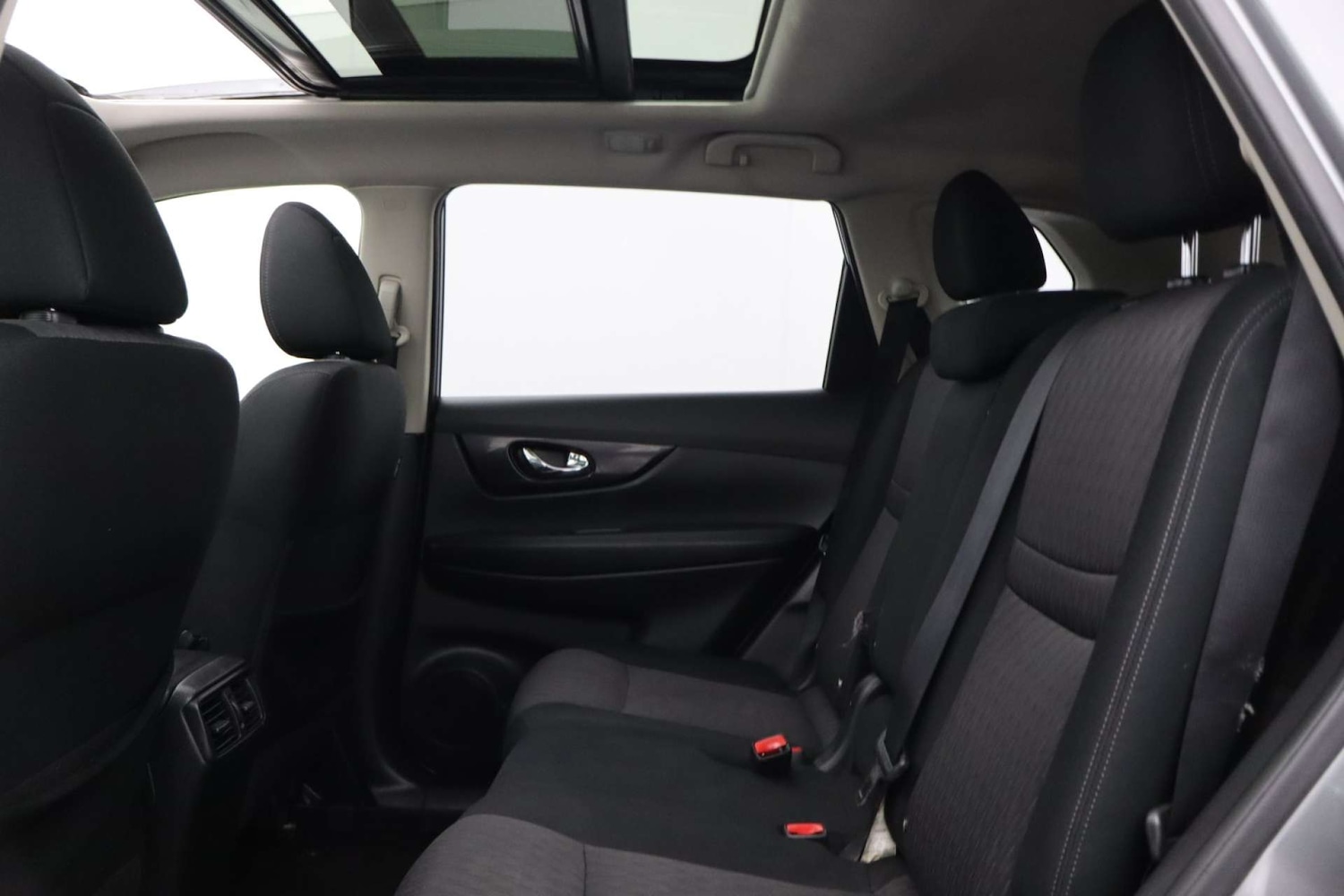 Used Nissan X-Trail 2018 for sale - 77650537: Photo 29