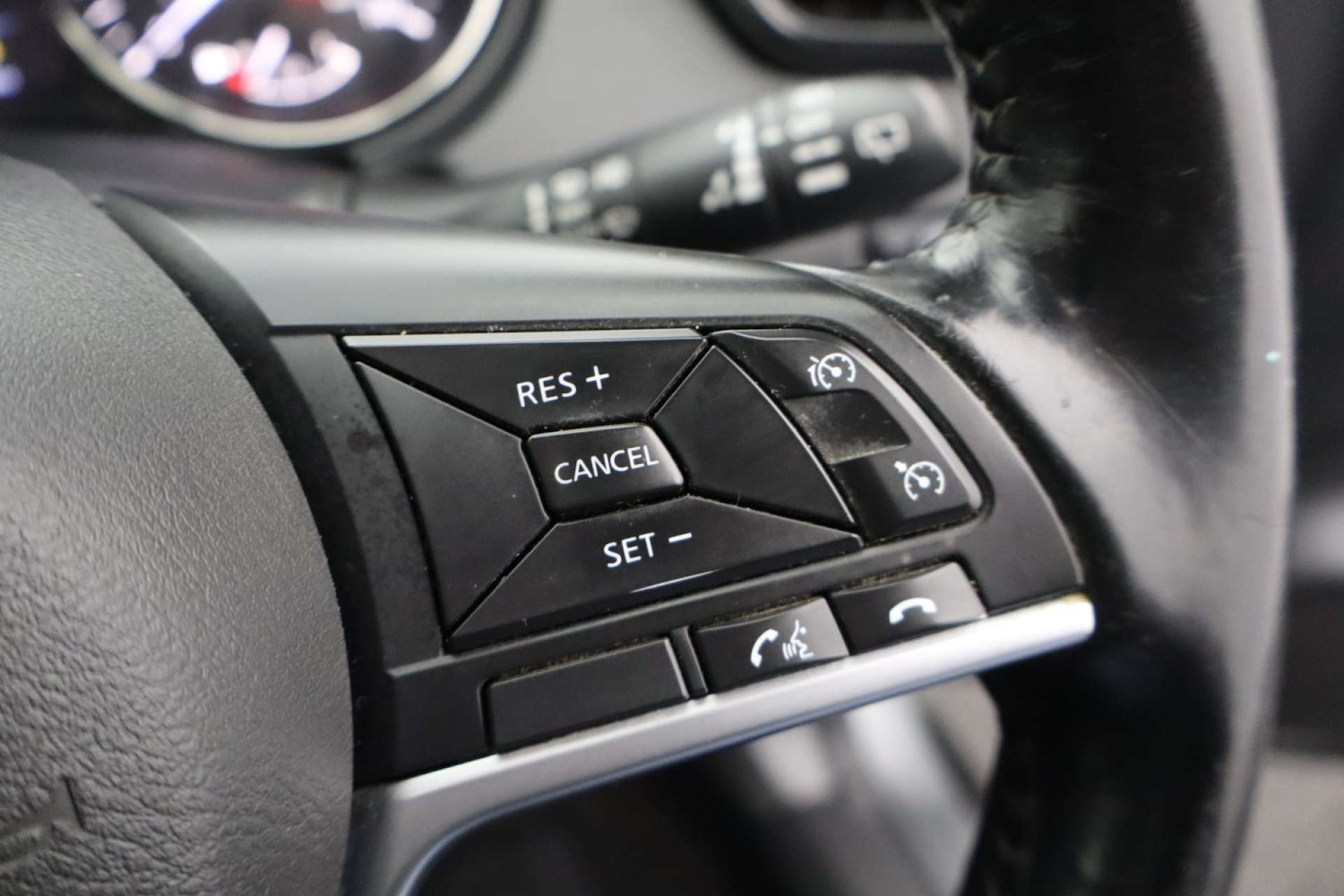 Used Nissan X-Trail 2018 for sale - 77650537: Photo 42