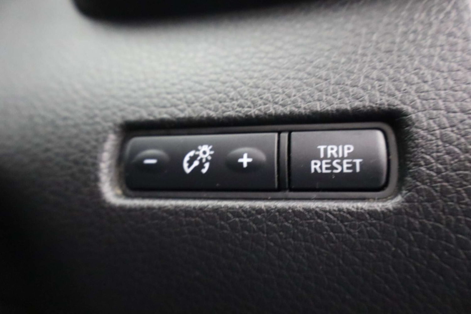 Used Nissan X-Trail 2018 for sale - 77650537: Photo 43